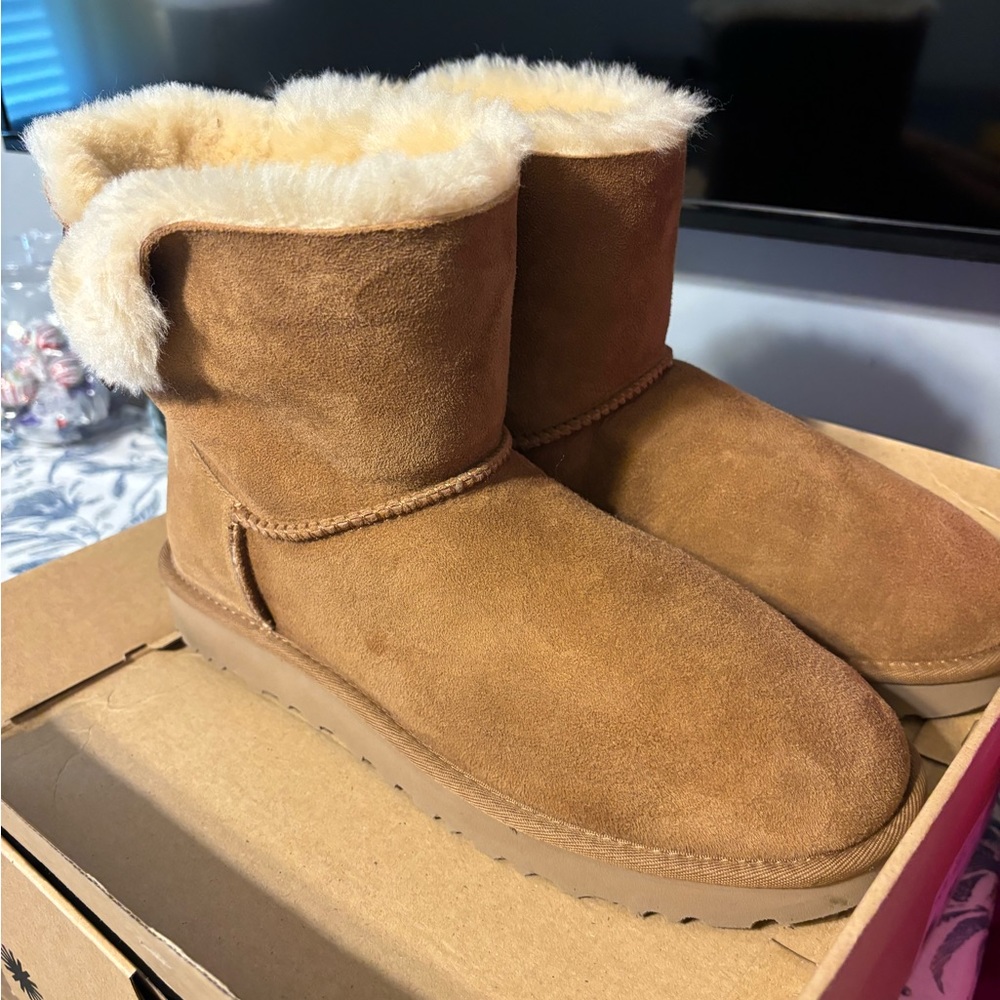 Bailey Bow Ugg boots